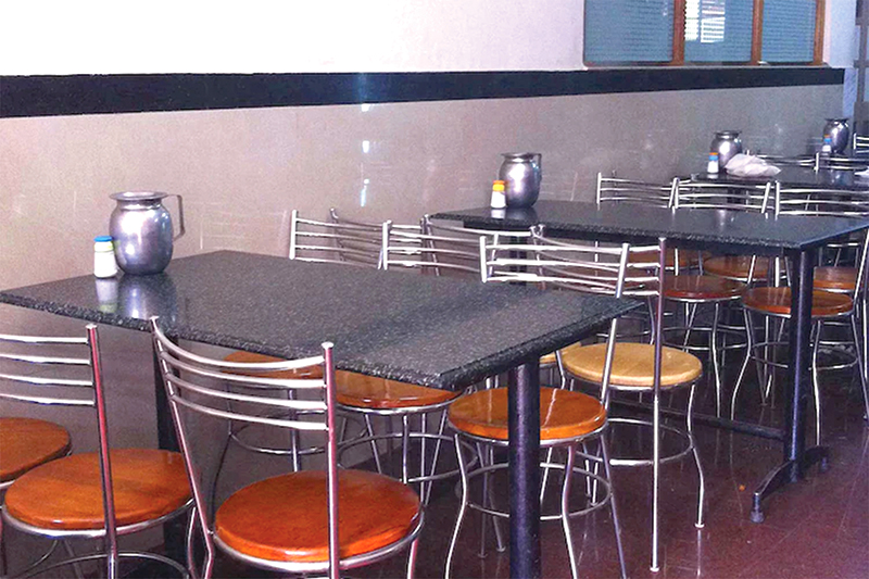 ದ.ಕ.ದಲ್ಲಿ ನೂರಕ್ಕೂ ಅಧಿಕ ಹೊಟೇಲುಗಳಿಗೆ ಬೀಗ!