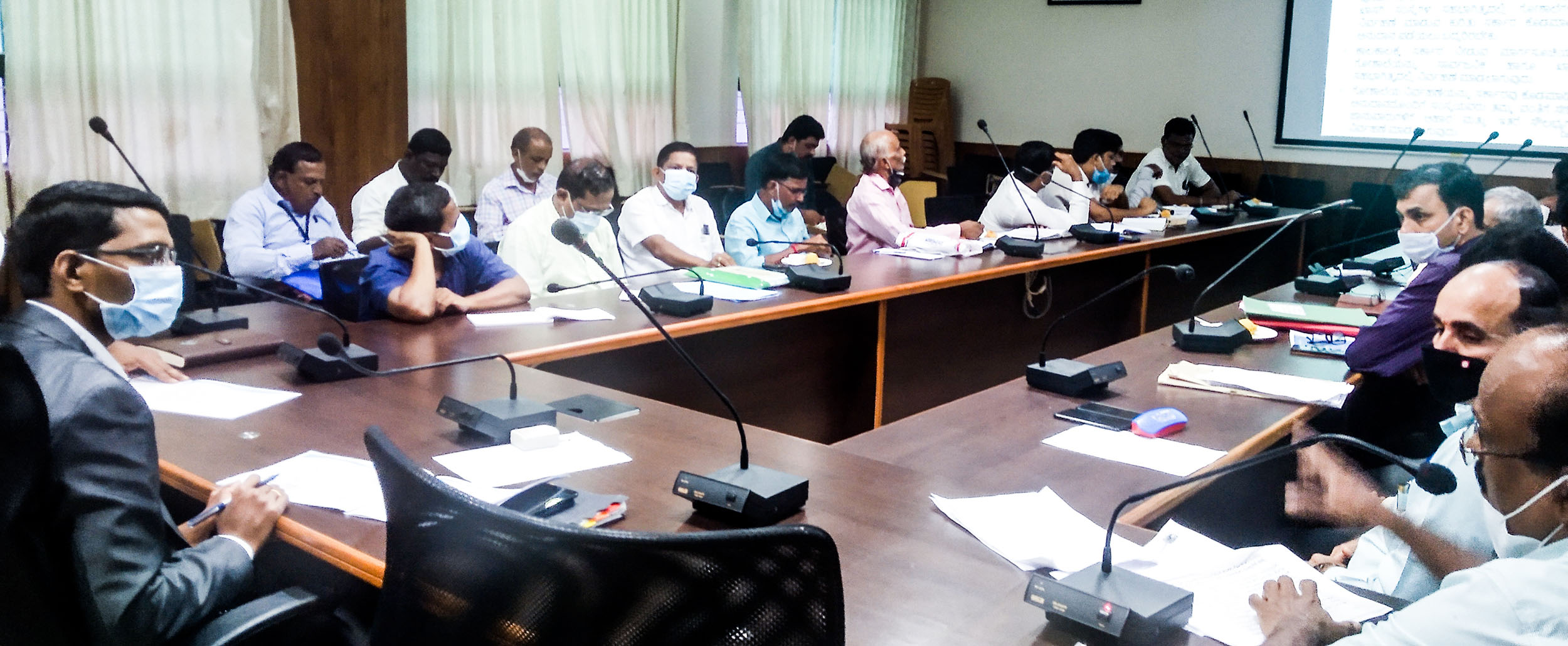 ಸೇವಾ ಮನೋಭಾವದಿಂದ ಗೋಶಾಲೆ ನಿರ್ವಹಣೆ ಮಾಡಿ : ಉಡುಪಿ ಜಿಲ್ಲಾಧಿಕಾರಿ