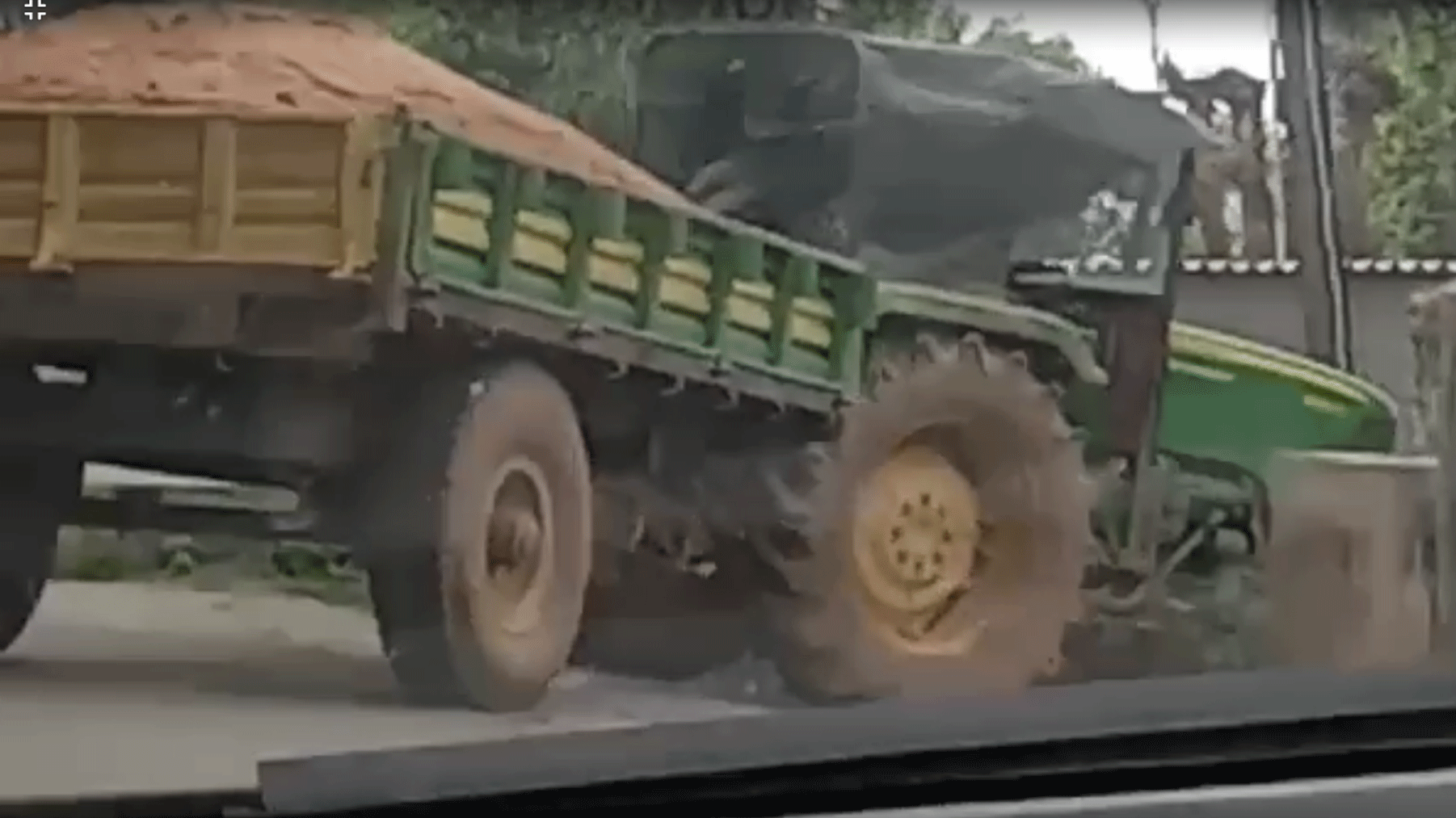 ಮನೆ ಕಾಮಗಾರಿಗೆ ಶಾಸಕ ಕುಮಾರಸ್ವಾಮಿಯಿಂದ ಅಕ್ರಮವಾಗಿ ಮರಳು ಸಾಗಣೆ; ಆರೋಪ