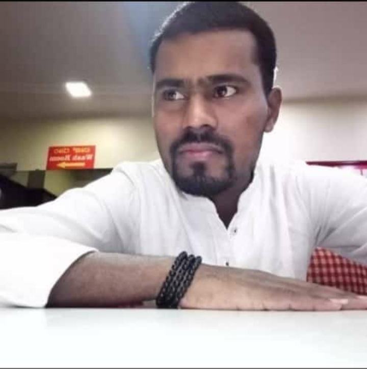 ಚಾಮರಾಜನಗರ; ರೈಲು ಹಳಿಗೆ ಸಿಲುಕಿದ ಸ್ಥಿತಿಯಲ್ಲಿ ಯುವಕನ ಮೃತದೇಹ ಪತ್ತೆ