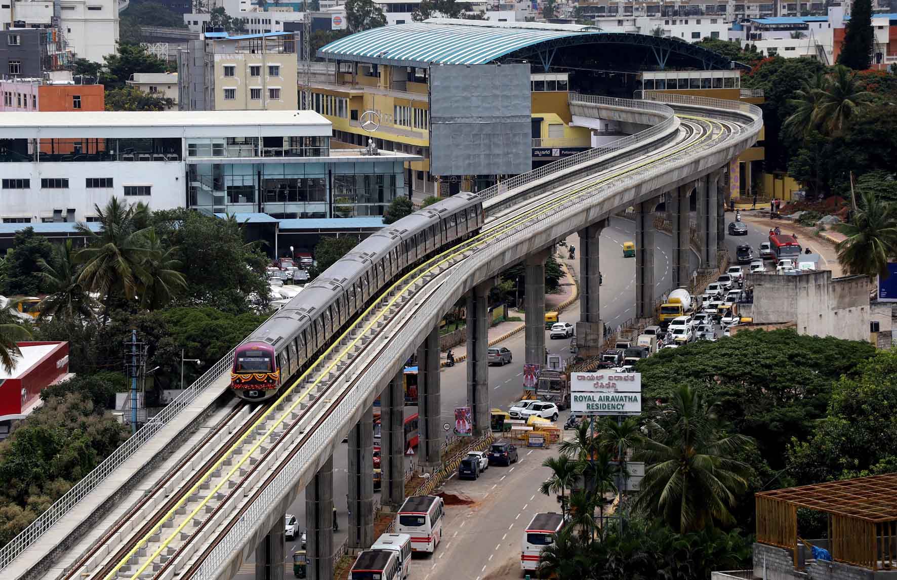 ಬೆಂಗಳೂರು: ಗಂಡ ಹೆಂಡತಿ ಜಗಳದಲ್ಲಿ ಸೂಟ್‍ಕೇಸ್ ತಂದ ಆತಂಕ..!