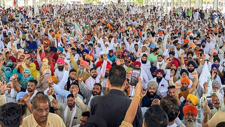 ಲಾಠಿಪ್ರಹಾರದ ವಿರುದ್ಧ ಕರ್ನಾಲ್ ನಲ್ಲಿ ನಾಳೆ ರೈತರ ಪ್ರತಿಭಟನೆ,ನಿಷೇಧಾಜ್ಞೆ ಜಾರಿ