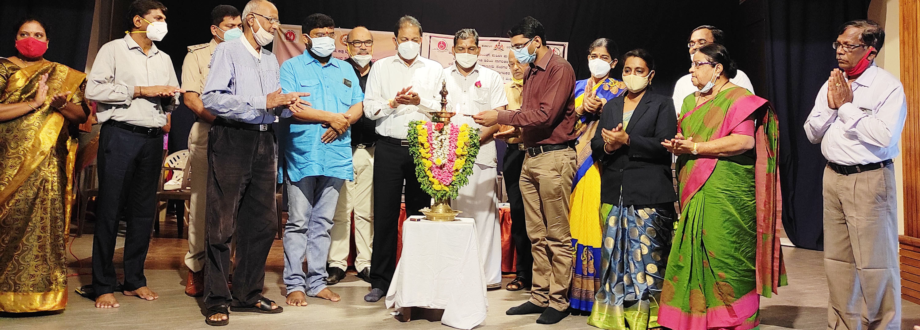 ಮನೆಯ ಹಿರಿಯ ನಾಗರಿಕರನ್ನು ನಿರ್ಲಕ್ಷಿಸಬೇಡಿ: ರಘುಪತಿ ಭಟ್