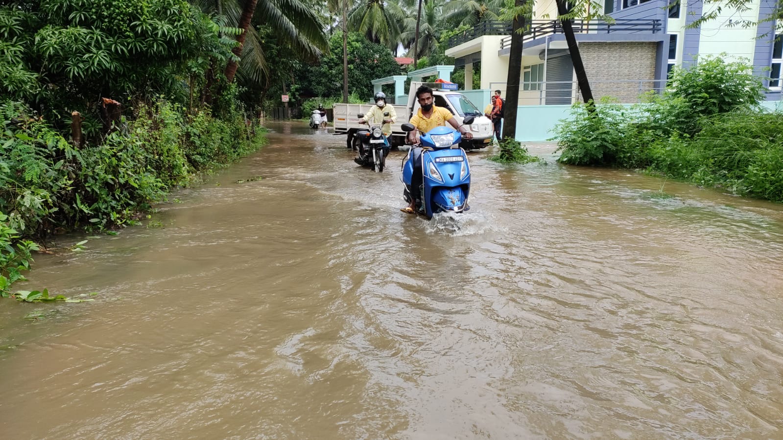 ಉಡುಪಿ: ಹಲವು ಪ್ರದೇಶಗಳು ಜಲಾವೃತ