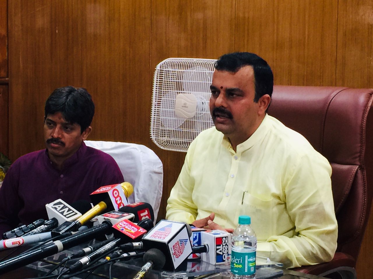 ಅಸಹಾಯಕತೆಯಿಂದ ಅಸಂಬದ್ಧ ಹೇಳಿಕೆ ನೀಡುತ್ತಿರುವ ಸಿದ್ದರಾಮಯ್ಯ: ಸಚಿವ ವಿ.ಸುನೀಲ್ ಕುಮಾರ್