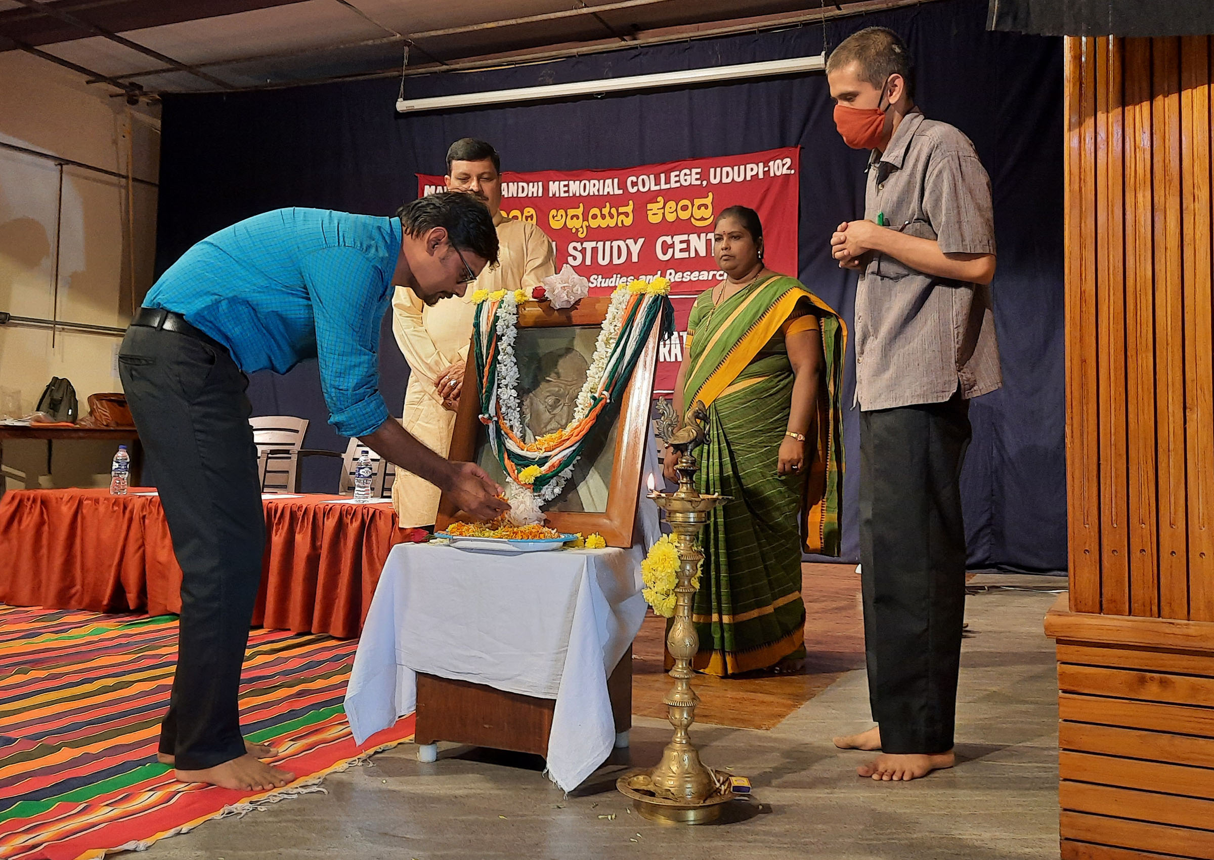 ಭಗತ್ ಸಿಂಗ್ ಗಲ್ಲು ತಪ್ಪಿದ್ದರೆ ಅಹಿಂಸಾತ್ಮಕ ಹೋರಾಟದ ಗೆಲುವು ಆಗುತ್ತಿತ್ತು: ಪ್ರೊ.ಪ್ರಶಾಂತ್ ನೀಲಾವರ