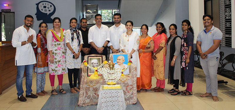 ವಿಕಾಸ್ ಶಿಕ್ಷಣ ಸಂಸ್ಥೆಯಲ್ಲಿ ಗಾಂಧಿ, ಲಾಲ್ ಬಹದ್ದೂರ್ ಶಾಸ್ತ್ರಿ ಜನ್ಮ ದಿನಾಚರಣೆ