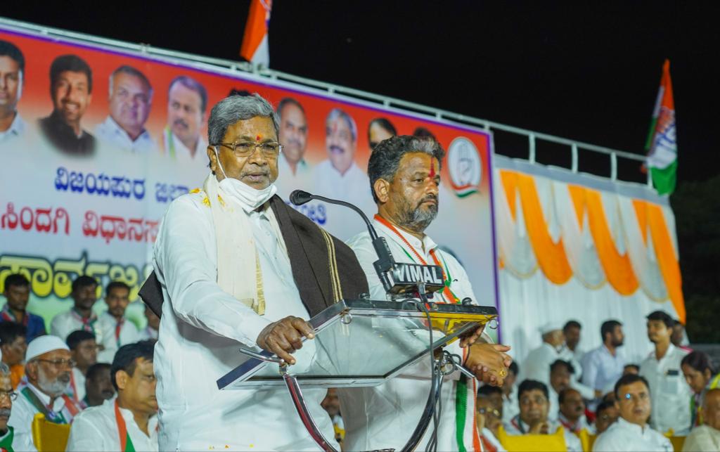 ಬಿಜೆಪಿಯವರು ಒಂದು ವೋಟಿಗೆ 2 ಸಾವಿರ ರೂ. ಕೊಡ್ತಾರೆಂಬ ಸುದ್ದಿ ಇದೆ: ಸಿದ್ದರಾಮಯ್ಯ ಆರೋಪ