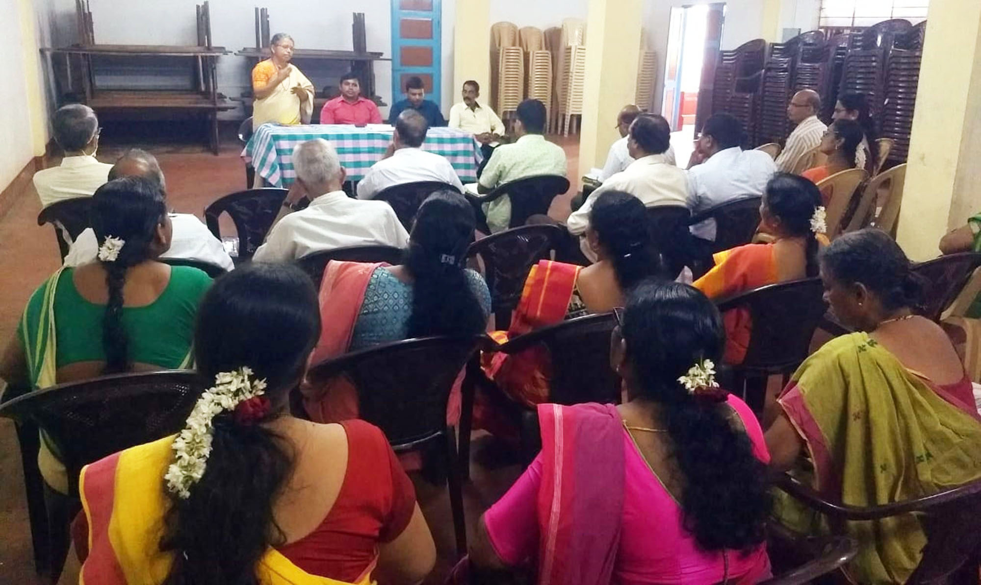 ನೇಕಾರರ ಉತ್ಪಾದಕ ಕಂಪೆನಿ ಪ್ರಾರಂಭಿಸಲು ಜವಳಿ ಇಲಾಖೆಯಿಂದ ಚರ್ಚೆ