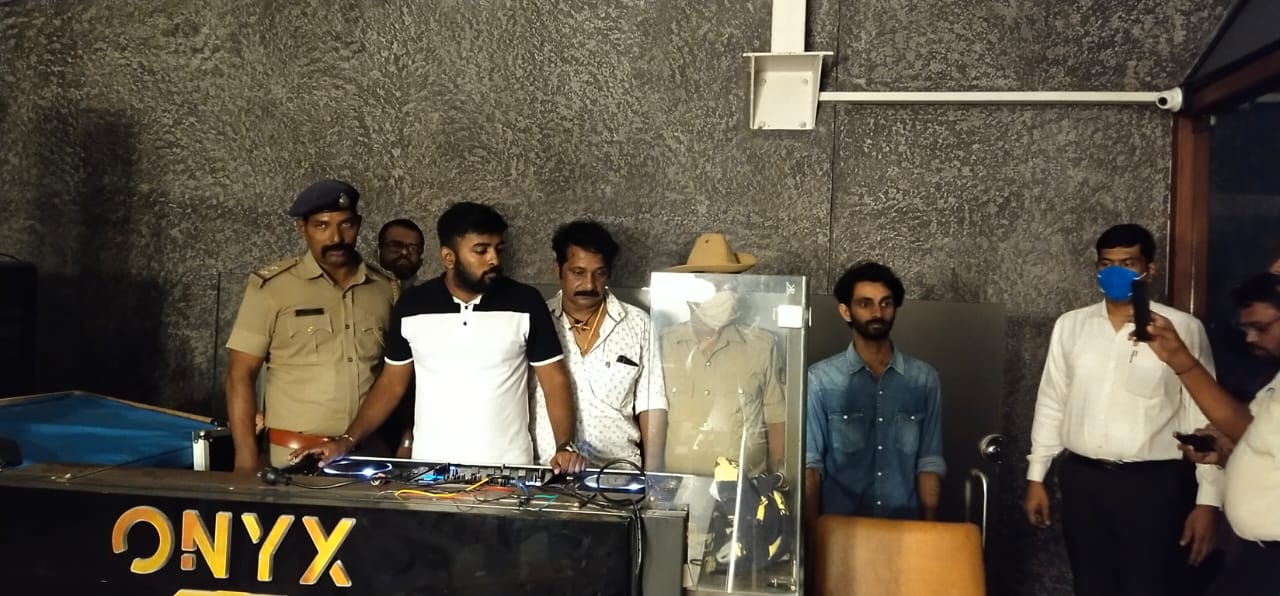 ಮಂಗಳೂರು: ಎಂ.ಜಿ. ರಸ್ತೆಯ ಪಬ್‌ಗೆ ಸಿಸಿಬಿ ಪೊಲೀಸರ ದಾಳಿ