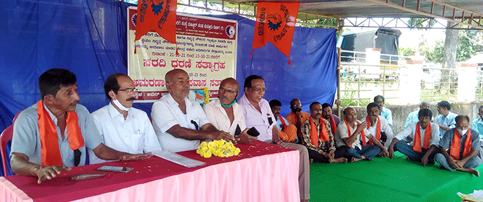 ಪುತ್ತೂರು: ಕೆಎಸ್ಸಾರ್ಟಿಸಿ ಮಜ್ದೂರ್ ಸಂಘದಿಂದ ಅಮರಣಾಂತ ಉಪವಾಸ ಧರಣಿ