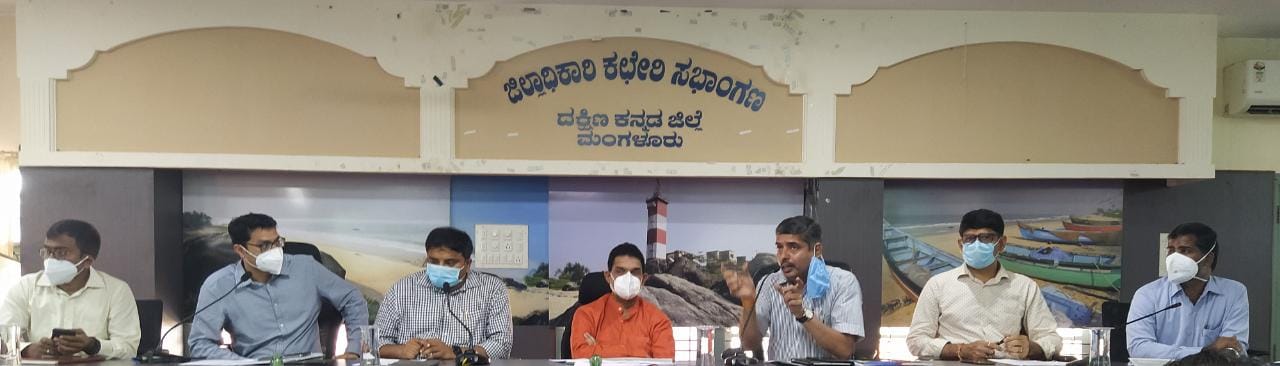 ನಿಗದಿತ ಅವಧಿಯಲ್ಲಿ ಕಾಮಗಾರಿ ಪೂರ್ಣಗೊಳಿಸಲು ಸಂಸದ ನಳಿನ್ ಸೂಚನೆ