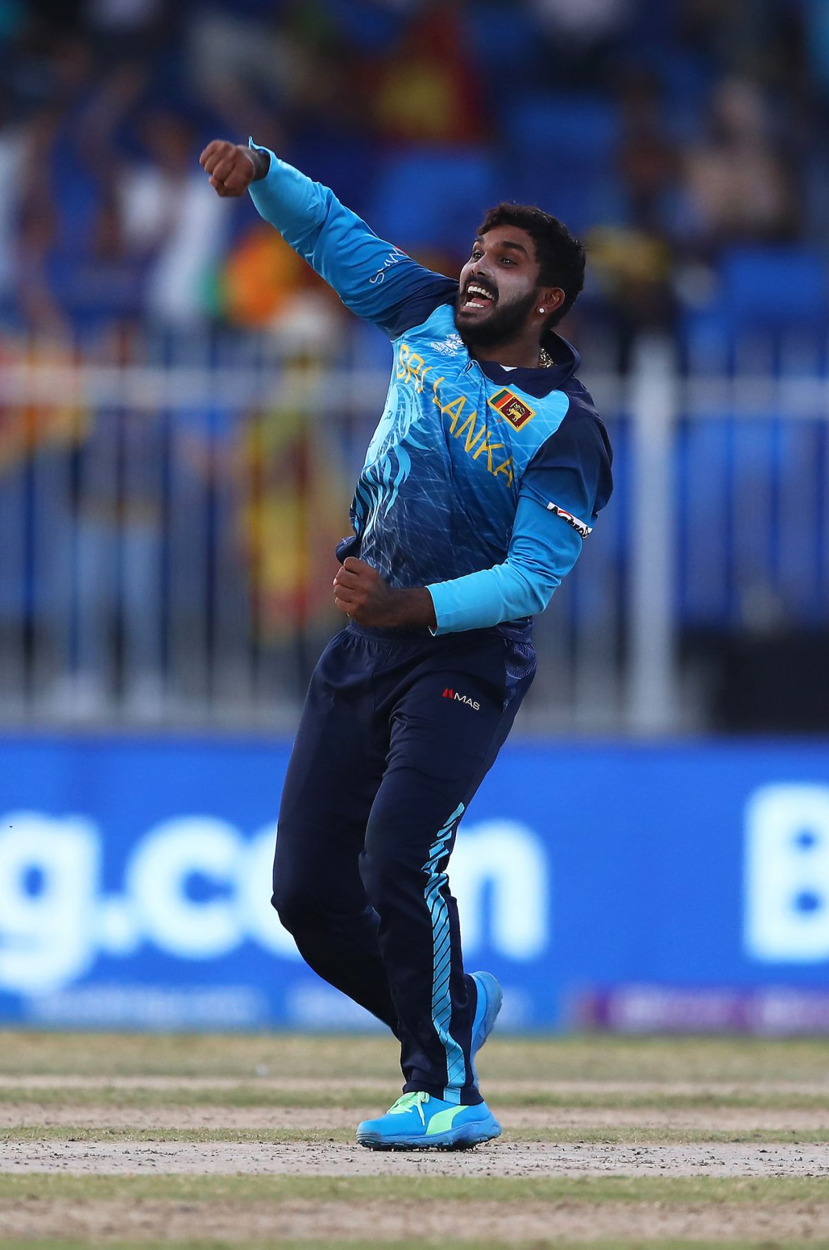 ಟ್ವೆಂಟಿ- ವಿಶ್ವಕಪ್‌: ಶ್ರೀಲಂಕಾದ ವನಿಂದು ಹಸರಂಗ ಹ್ಯಾಟ್ರಿಕ್ ಸಾಧನೆ