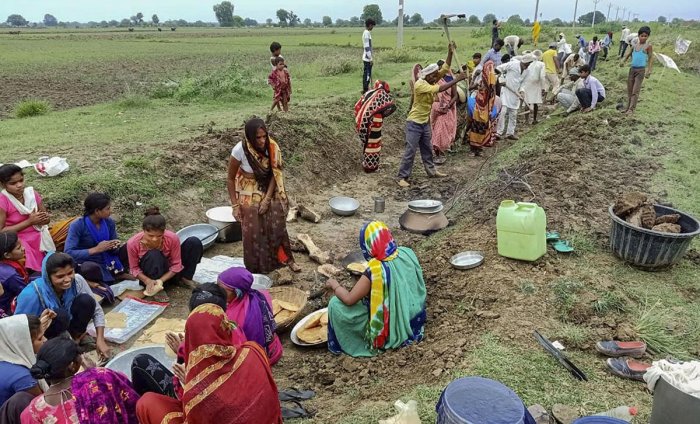 ಅನುದಾನದಲ್ಲಿ ಇಳಿಕೆ: ಶೇ.13.25 ಕುಟುಂಬಗಳು ಎಂನರೇಗಾ ಉದ್ಯೋಗ ವಂಚಿತ