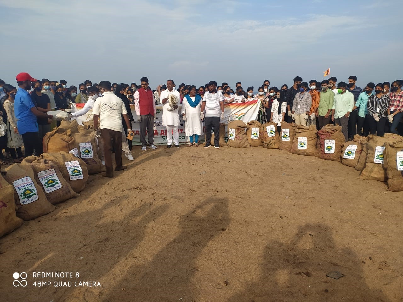 ಉಳ್ಳಾಲ ಸಮ್ಮರ್ ಸ್ಯಾಂಡ್ ಬೀಚ್ ನಲ್ಲಿ ಸ್ವಚ್ಛತಾ ಅಭಿಯಾನ