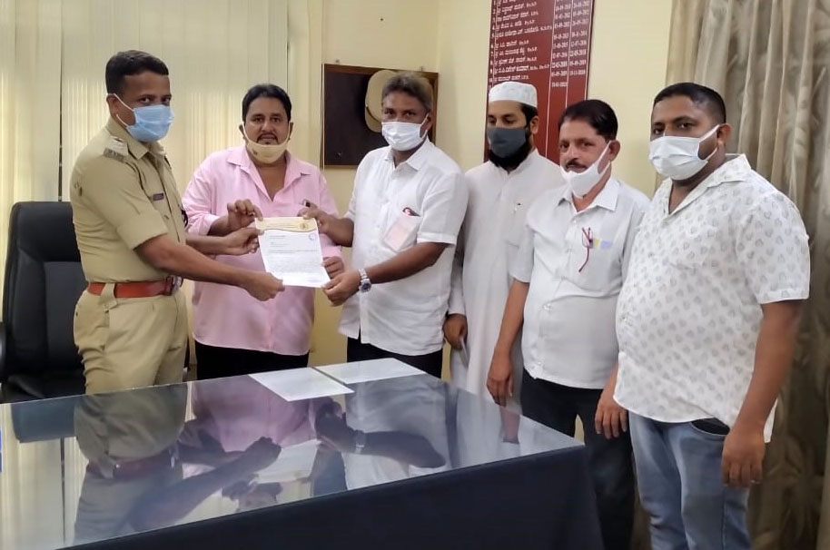 ಗಂಗೊಳ್ಳಿಯಲ್ಲಿ ಅವಹೇಳನಕಾರಿ ಘೋಷಣೆ ವಿರುದ್ಧ ಕ್ರಮಕ್ಕೆ ಆಗ್ರಹಿಸಿ ಮುಸ್ಲಿಮ್ ಒಕ್ಕೂಟದಿಂದ ಮನವಿ