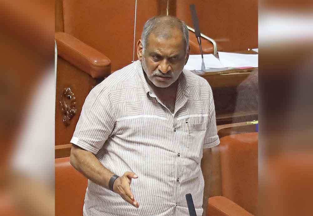 ದತ್ತಪೀಠ ವಿವಾದ ಸಂಬಂಧ ಆಕ್ಷೇಪಣೆ ಸಲ್ಲಿಕೆಗೆ ಶೀಘ್ರ ಪ್ರಕಟನೆ: ಸಚಿವ ಮಾಧುಸ್ವಾಮಿ