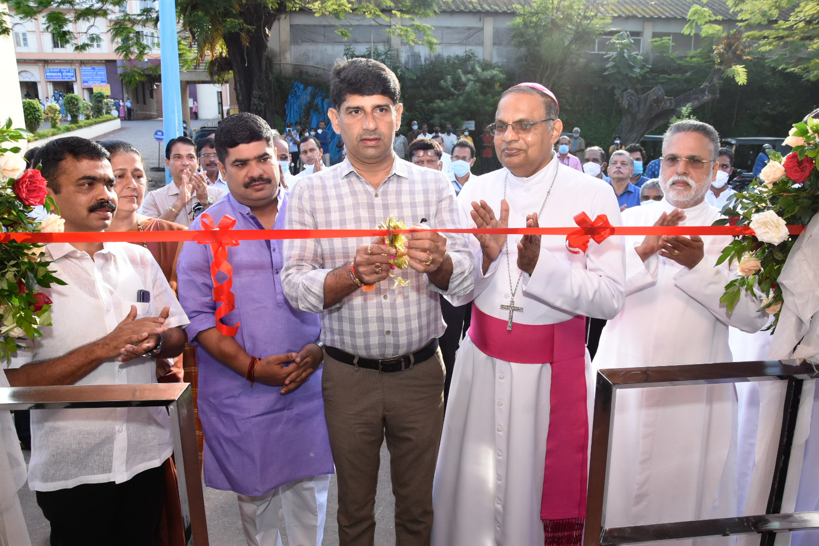 ಕಂಕನಾಡಿ: ನೂತನ ಬಸ್ಸು ನಿಲ್ದಾಣ ಉದ್ಘಾಟನೆ