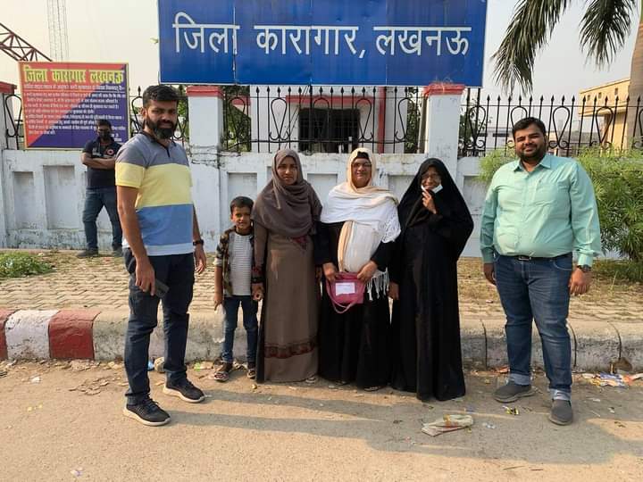 ನಕಲಿ ಆರ್ಟಿ-ಪಿಸಿಆರ್ ಪ್ರಮಾಣಪತ್ರಗಳನ್ನು ಬಳಸಿದ ಆರೋಪದ ಮೇಲೆ 1 ತಿಂಗಳು ಜೈಲಿನಲ್ಲಿದ್ದ ಕೇರಳ ಮಹಿಳೆಯರ ಬಿಡುಗಡೆ