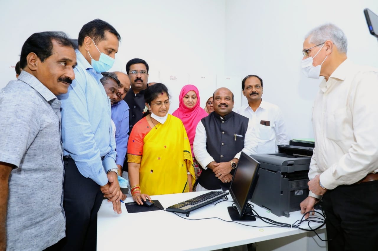 2 ವರ್ಷಗಳ ನಂತರ ಹಜ್ ಯಾತ್ರೆಯ ಪ್ರಕ್ರಿಯೆಗೆ ಸಚಿವೆ ಶಶಿಕಲಾ ಜೊಲ್ಲೆ ಅಧಿಕೃತ ಚಾಲನೆ