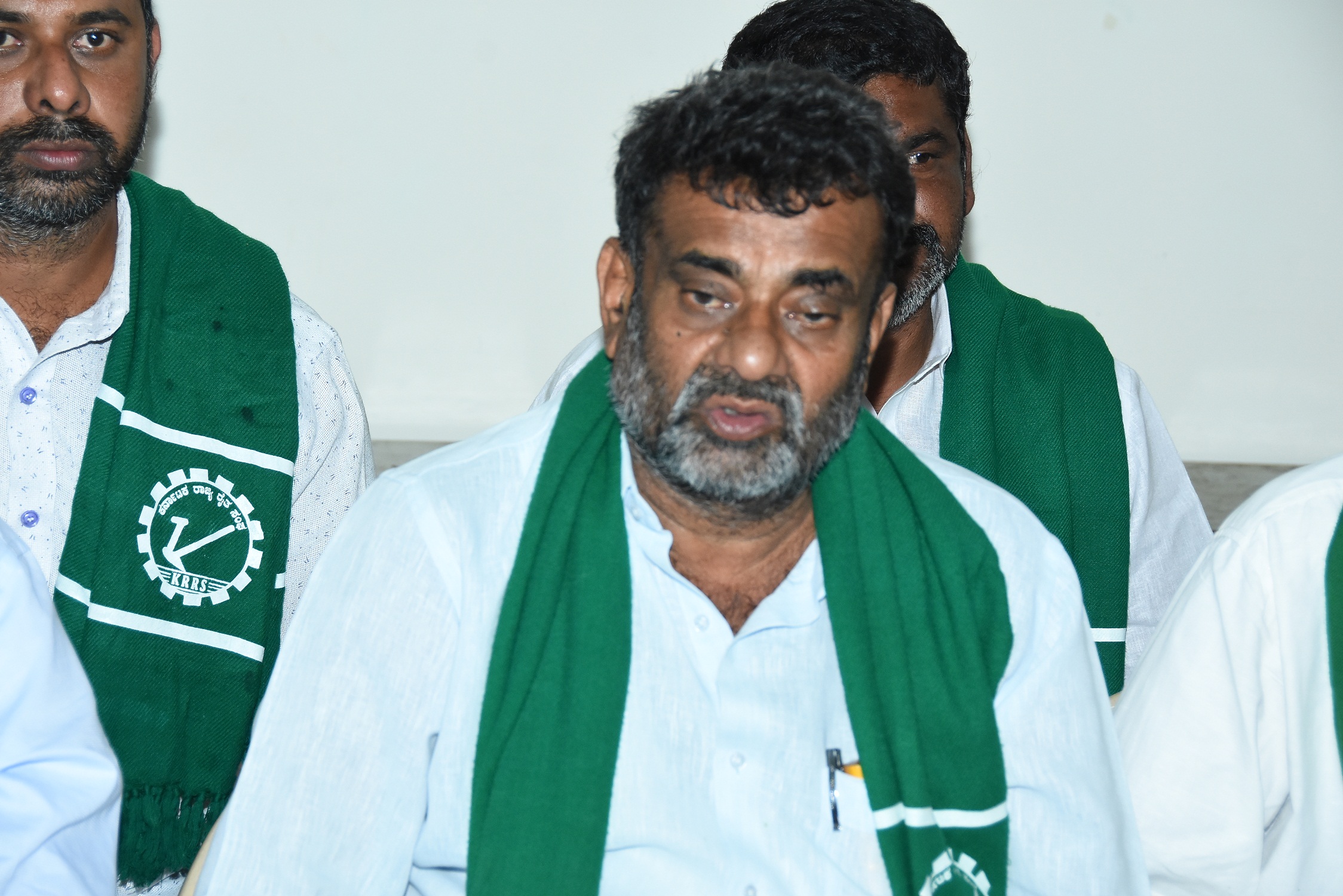 ನ.26ಕ್ಕೆ ರಾಷ್ಟ್ರೀಯ ಹೆದ್ದಾರಿ ಬಂದ್: ಬಡಗಲಪುರ ನಾಗೇಂದ್ರ