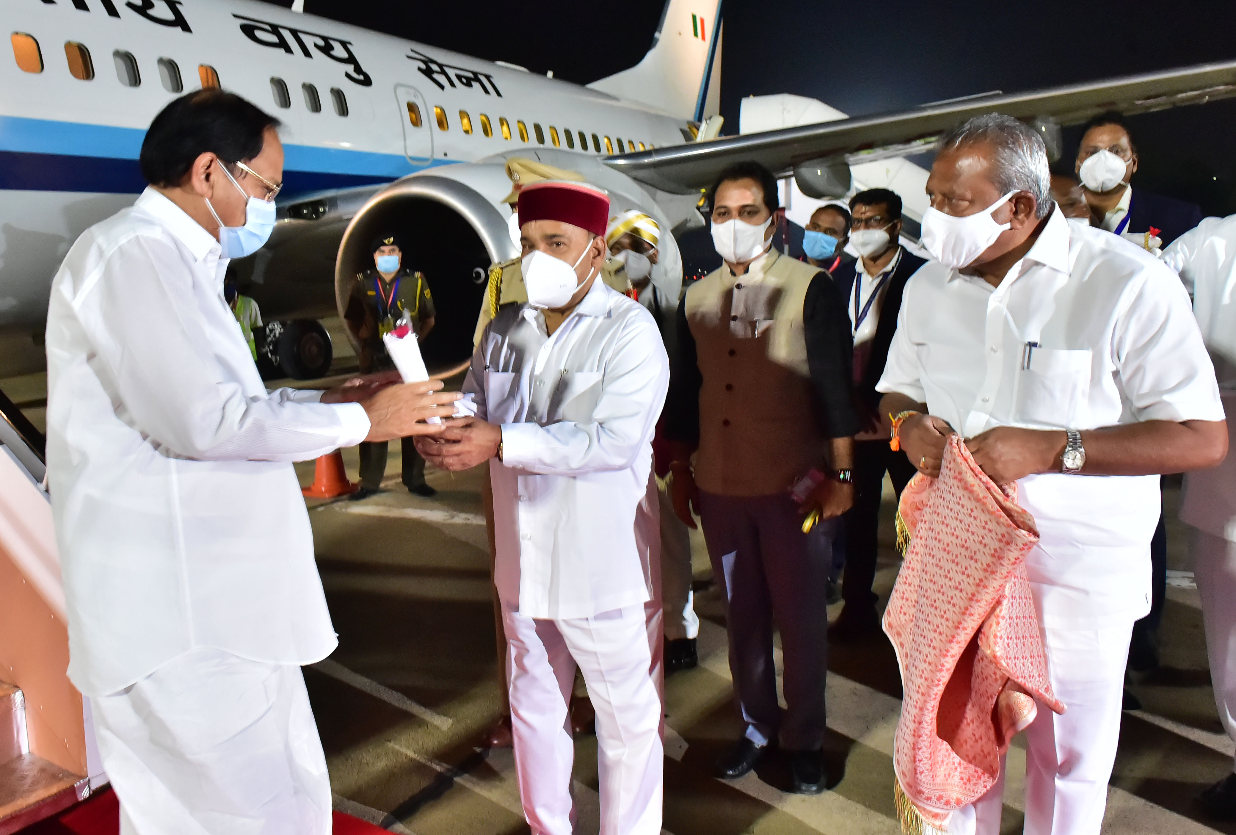 ಉಪರಾಷ್ಟ್ರಪತಿ ವೆಂಕಯ್ಯ ನಾಯ್ಡು ಬೆಂಗಳೂರಿಗೆ ಆಗಮನ