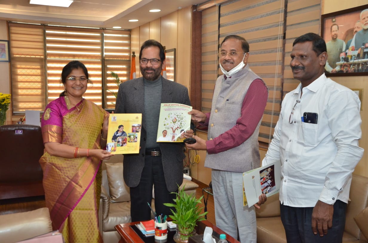 ರಾಜ್ಯ ಹಜ್ ಮತ್ತು ವಕ್ಫ್ ಇಲಾಖೆಯ ಕಾರ್ಯಗಳಿಗೆ ಕೇಂದ್ರದಿಂದ ಅಗತ್ಯ ಸಹಕಾರದ ಭರವಸೆ: ಸಚಿವೆ ಶಶಿಕಲಾ ಜೊಲ್ಲೆ