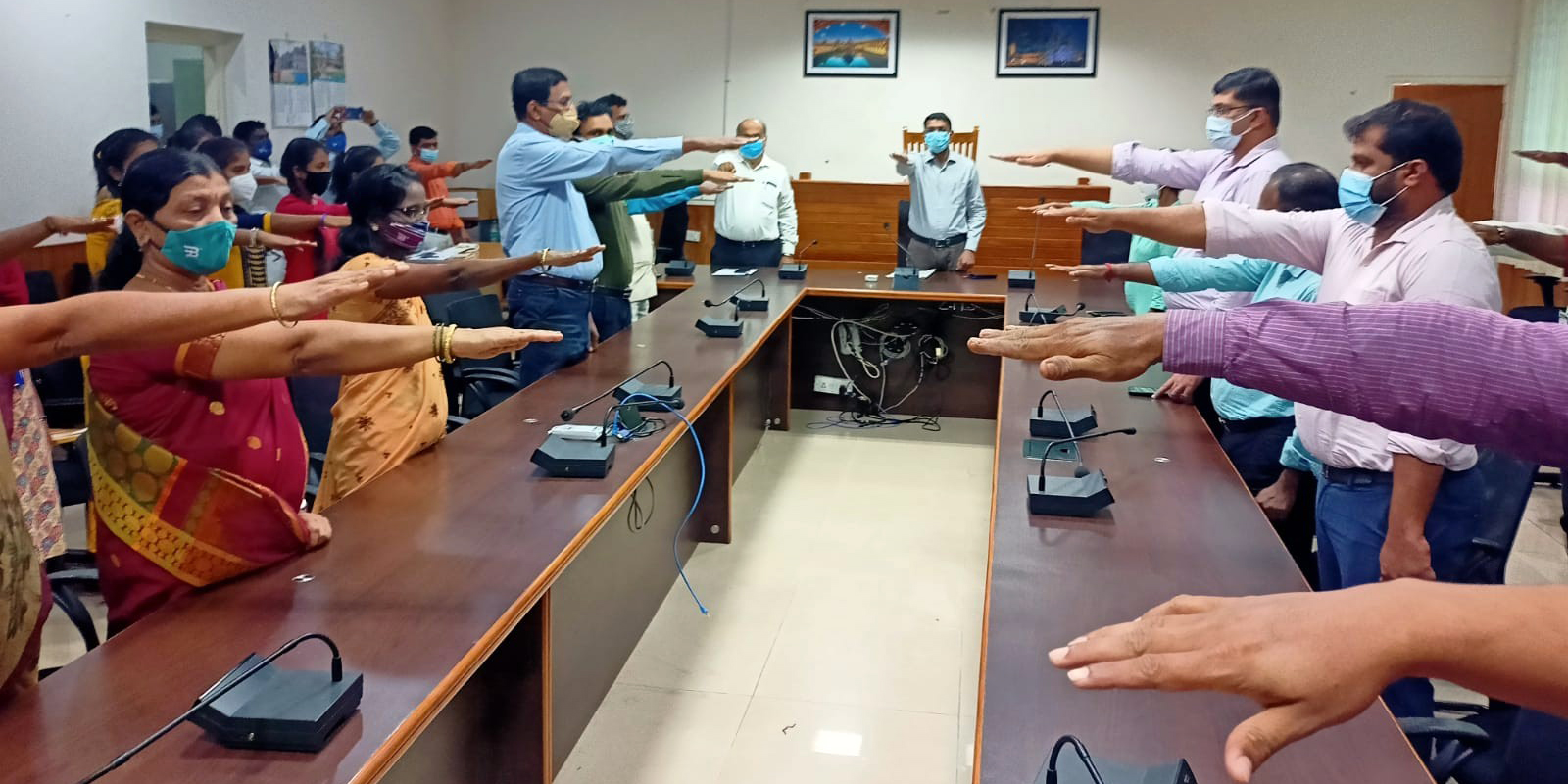 ಉಡುಪಿ ಜಿಲ್ಲಾಧಿಕಾರಿಯಿಂದ ಐಕ್ಯತಾ ಪ್ರಮಾಣ ವಚನ ಬೋಧನೆ