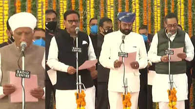 ರಾಜಸ್ಥಾನದ ಸಂಪುಟ ಪುನಾರಚನೆ: 15 ಸಚಿವರು ಪ್ರಮಾಣ ವಚನ ಸ್ವೀಕಾರ