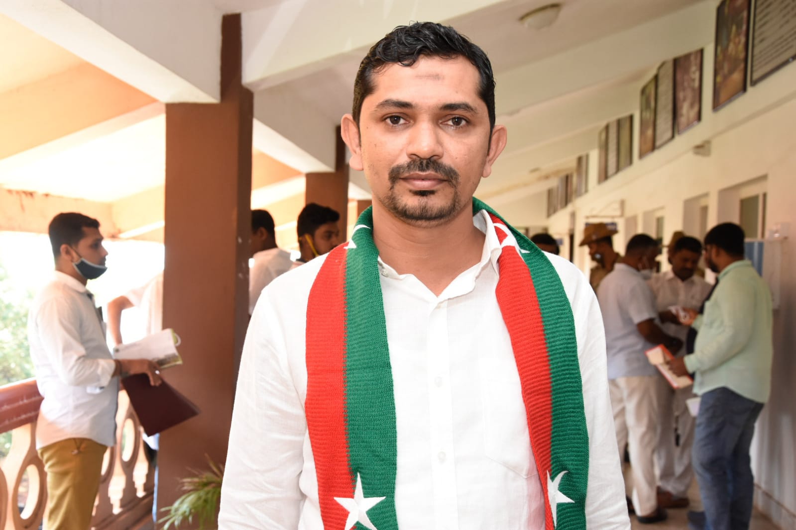 ವಿಧಾನ ಪರಿಷತ್ ಚುನಾವಣೆ: ಎಸ್‌ಡಿಪಿಐ ಅಭ್ಯರ್ಥಿ ಶಾಫಿ ಬೆಳ್ಳಾರೆ ನಾಮಪತ್ರ ಸಲ್ಲಿಕೆ