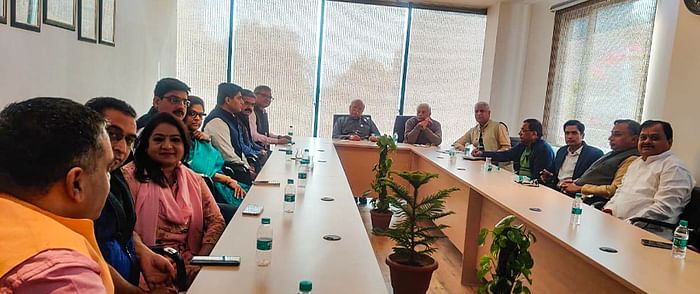 ಪ್ರಮುಖ ಸುದ್ದಿವಾಹಿನಿಗಳ ಸಂಪಾದಕರೊಂದಿಗೆ ಆರೆಸ್ಸೆಸ್ ಮುಖ್ಯಸ್ಥ ಮೋಹನ್ ಭಾಗವತ್ ಸಭೆ: ವರದಿ