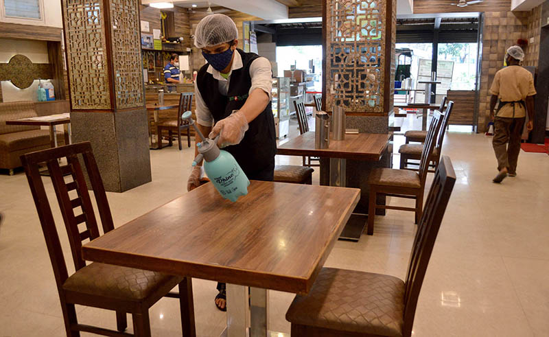 ಬೆಂಗಳೂರಿನಲ್ಲಿ ಹೊಟೇಲ್ ತಿಂಡಿ ಬೆಲೆ ಏರಿಕೆ ಇಲ್ಲ; ಹೊಟೇಲುಗಳ ಸಂಘ