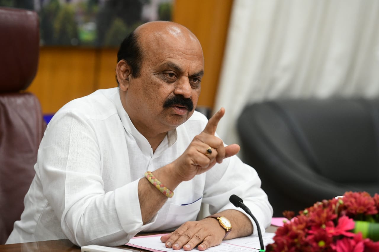 ಬೆಂಗಳೂರಿನಲ್ಲಿ ಭಾರೀ ಮಳೆ: ತುರ್ತು ಕ್ರಮ ಕೈಗೊಳ್ಳಲು ಅಧಿಕಾರಿಗಳಿಗೆ ಮುಖ್ಯಮಂತ್ರಿ ಬೊಮ್ಮಾಯಿ ಸೂಚನೆ