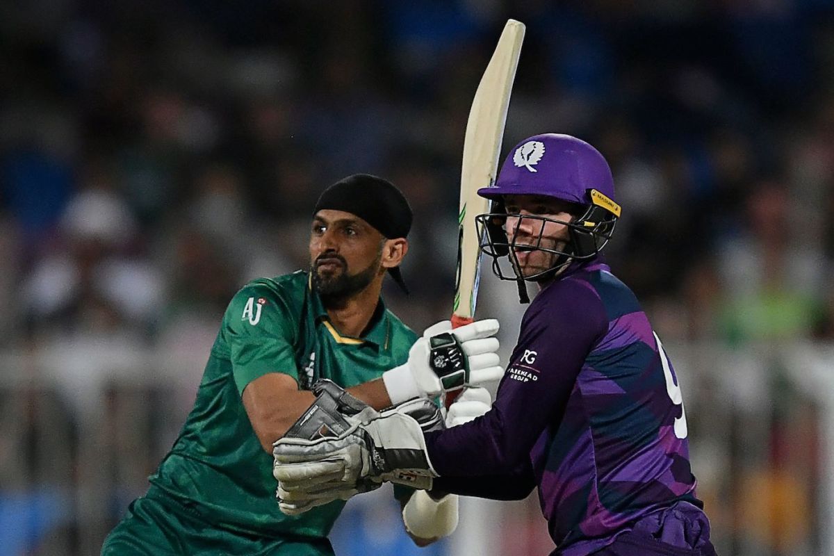 ವಿಶ್ವಕಪ್: ಸತತ ಐದನೇ ಪಂದ್ಯದಲ್ಲಿ ಪಾಕಿಸ್ತಾನಕ್ಕೆ ಜಯ