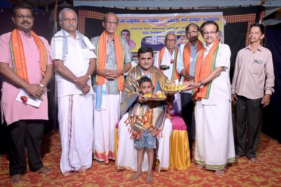 ಸಾಲಿಗ್ರಾಮದಲ್ಲಿ ಪುಷ್ಪಕ ಯಾನ ಏಕವ್ಯಕ್ತಿ ಯಕ್ಷಗಾನ ಪ್ರದರ್ಶನ