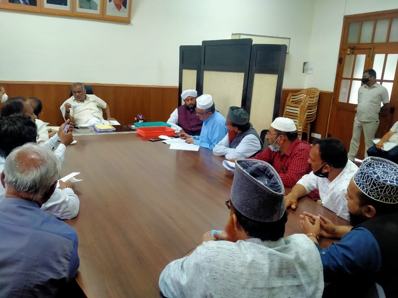 ಬಾಬಾ ಬುಡನ್ ಗಿರಿ ವಿವಾದ: ಇತ್ಯರ್ಥಕ್ಕಾಗಿ ರಾಜ್ಯದ ಕಾನೂನು ಮಂತ್ರಿಯನ್ನು ಭೇಟಿಯಾದ ಕರ್ನಾಟಕ ಮುಸ್ಲಿಂ ಜಮಾಅತ್ ನಿಯೋಗ