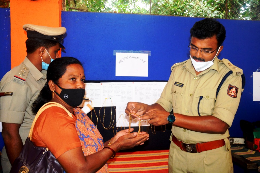 ಚಿಕ್ಕಮಗಳೂರು: ವಿವಿಧ ಠಾಣಾ ವ್ಯಾಪ್ತಿಯ 77 ಕಳ್ಳತನ ಪ್ರಕರಣ ಬೇಧಿಸಿದ ಪೊಲೀಸರು