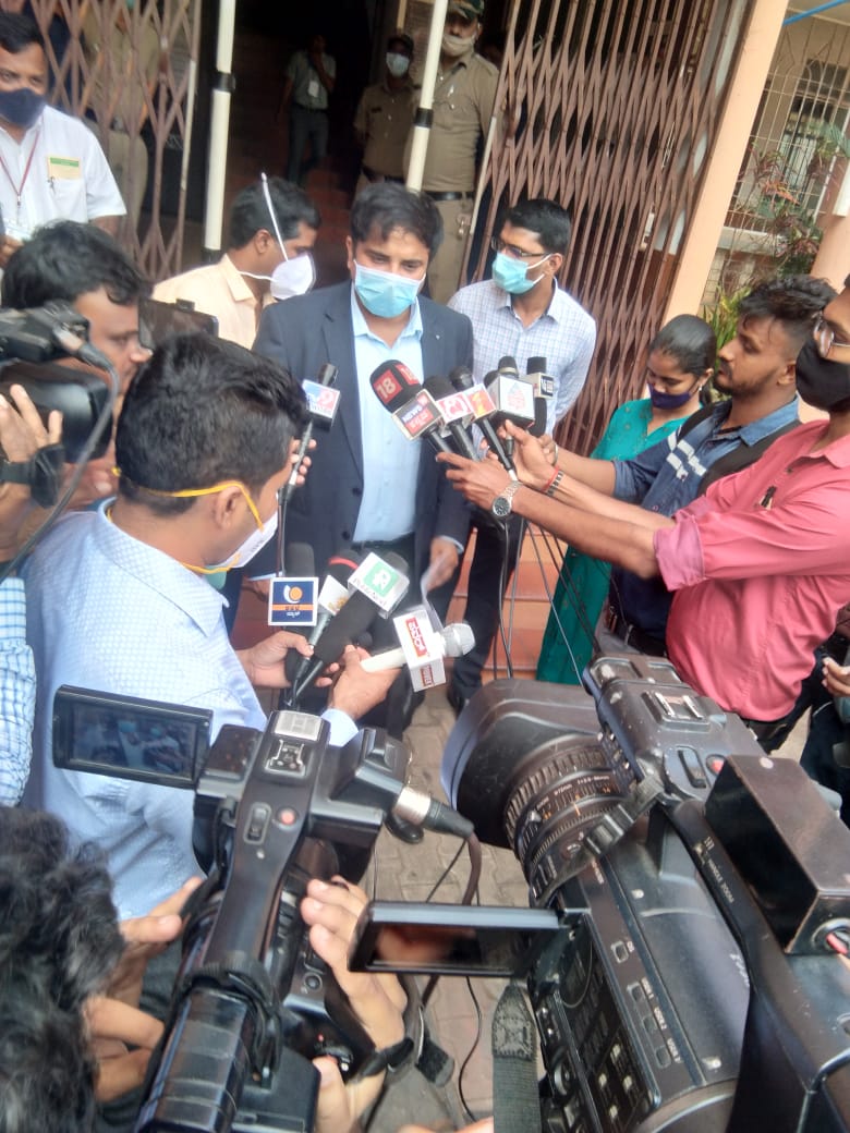 ದ.ಕ.: ಮತ ವಿಂಗಡಣೆ ಕಾರ್ಯ ಪೂರ್ಣ, ಎಣಿಕೆಗೆ ಚಾಲನೆ