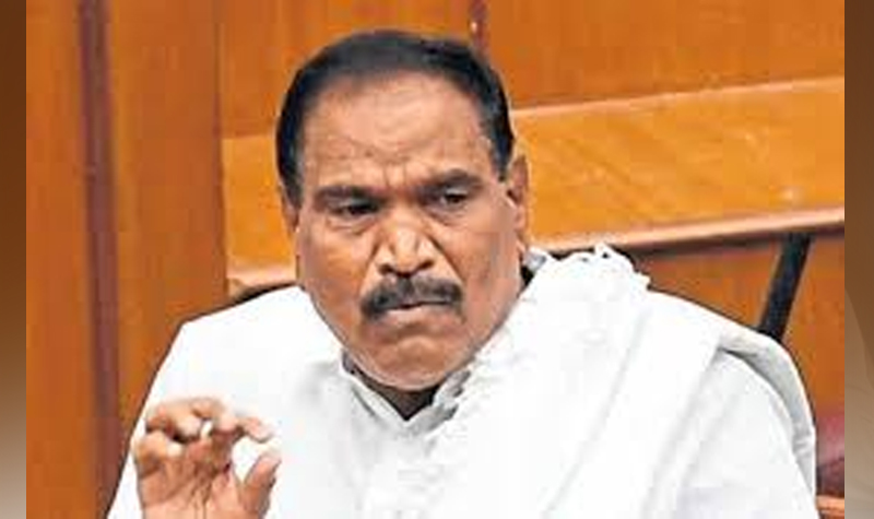 ರಾಜ್ಯದಲ್ಲಿ ಅಲ್ಪಸಂಖ್ಯಾತರು ಇರಬೇಕೇ? ಅಥವಾ ಬೇಡವೇ?: ಸರಕಾರಕ್ಕೆ ಶಿವಲಿಂಗೇಗೌಡ ಪ್ರಶ್ನೆ