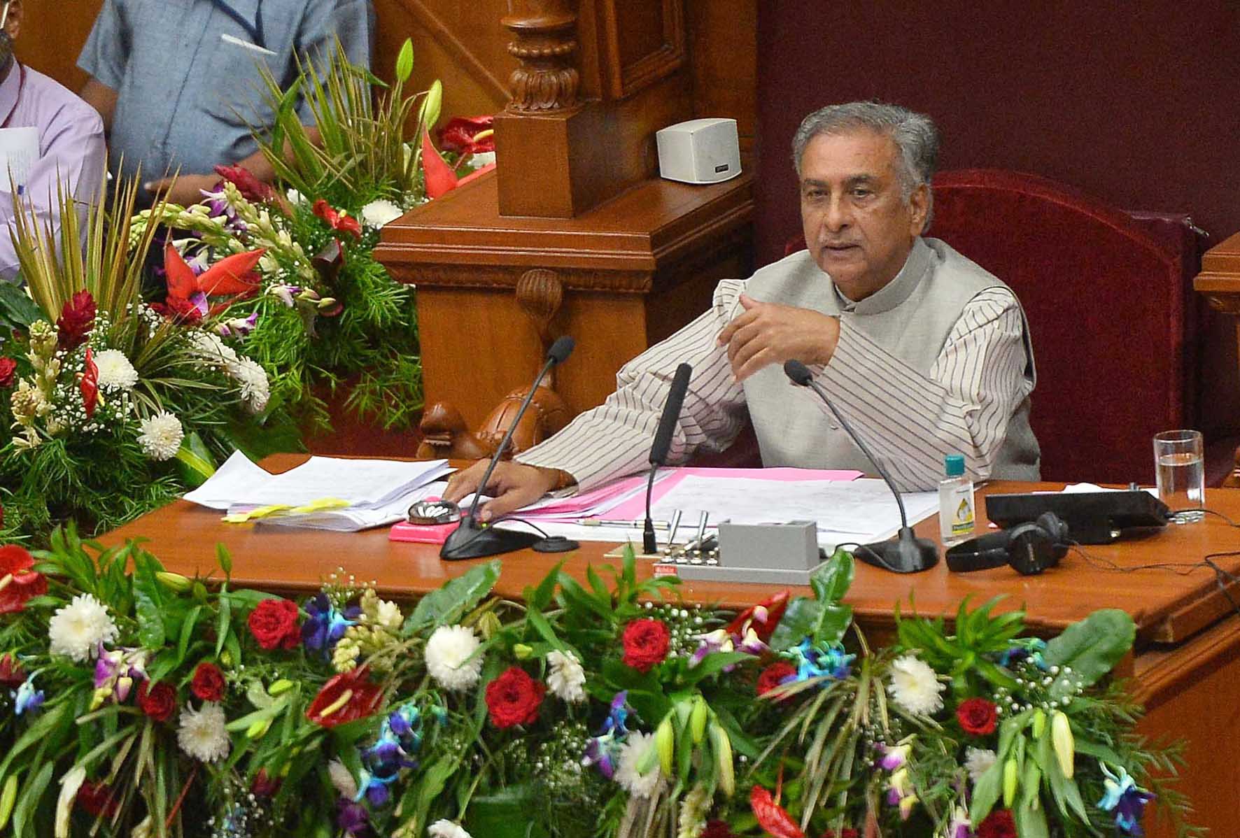 ಕಾಂಗ್ರೆಸ್ ನ 15 ಮಂದಿ ವಿಧಾನ ಪರಿಷತ್ ಸದಸ್ಯರ ಅಮಾನತು