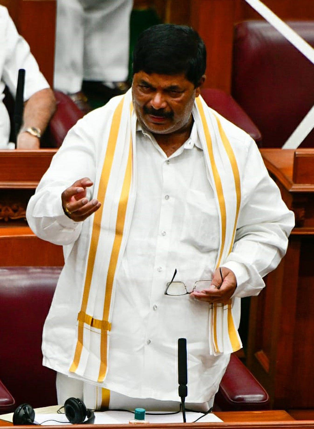 ಅಕ್ರಮ ಮದ್ಯ ಮಾರಾಟಕ್ಕೆ ಕಡಿವಾಣ: ಅಬಕಾರಿ ಸಚಿವ ಕೆ. ಗೋಪಾಲಯ್ಯ