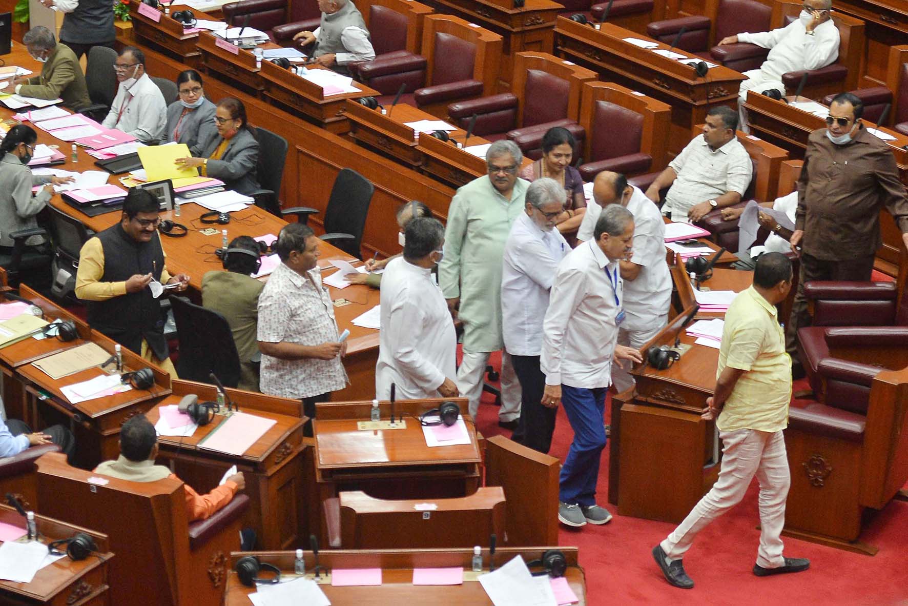 ಸಚಿವ ಬೈರತಿ ಬಸವರಾಜ ವಿರುದ್ಧ ಭೂಕಬಳಿಕೆ ಆರೋಪ: ಪರಿಷತ್ ನಲ್ಲಿ ಕಾಂಗ್ರೆಸ್ ಧರಣಿ ಅಂತ್ಯ