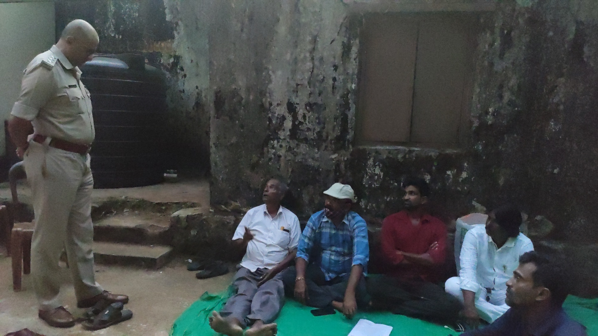 ಜಾಲಿ ಪ.ಪಂ.ಚುನಾವಣೆ; ಸುಳ್ಳು ಪ್ರಮಾಣಪತ್ರ ಸಲ್ಲಿಸಿದ ಅಭ್ಯರ್ಥಿಗಳ ನಾಮಪತ್ರ ರದ್ದುಗೊಳಿಸುವಂತೆ ಧರಣಿ