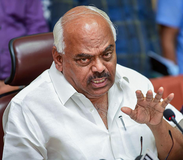 ನಾನು ನಾಲ್ಕು ದಿನಗಳ ಹಿಂದೆಯೇ ಸತ್ತು ಹೋಗಿದ್ದೇನೆ: ರಮೇಶ್ ಕುಮಾರ್