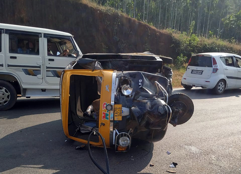 ಬುಡೋಳಿ; ಆಟೋ ರಿಕ್ಷಾ - ಬೈಕ್ ನಡುವೆ ಅಪಘಾತ