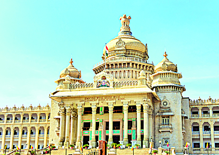 ಕೊಳೆಯುತ್ತಿದೆ ಬಜೆಟ್ ಅನುದಾನ!