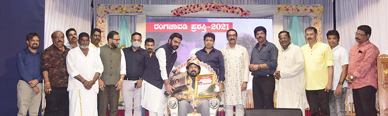 ಸಂಗೀತ ನಿರ್ದೇಶಕ ಗುರುಕಿರಣ್‌ ಗೆ ರಂಗಚಾವಡಿ ಪ್ರಶಸ್ತಿ ಪ್ರದಾನ