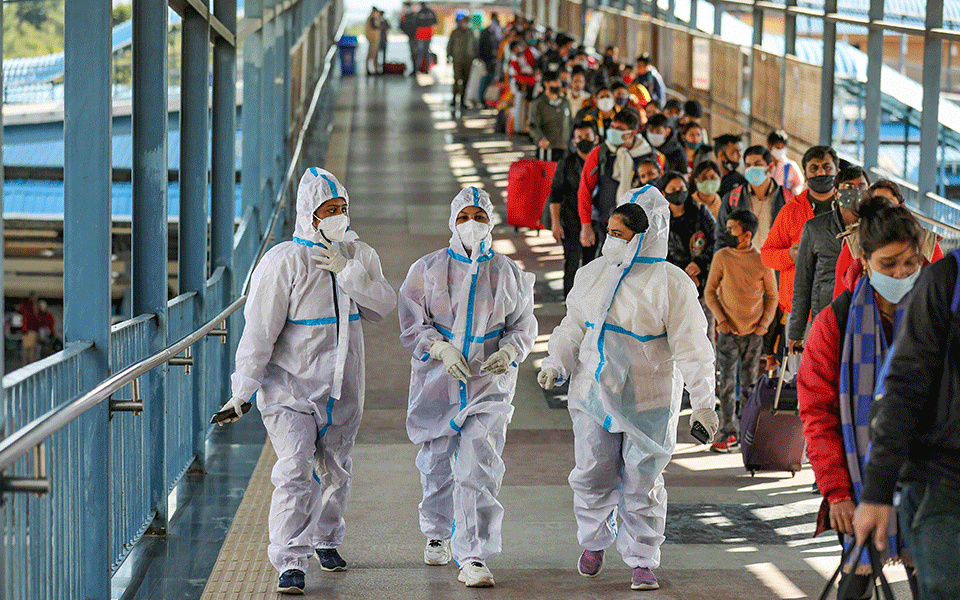 ಉ.ಪ್ರದೇಶ: ಮಹಿಳೆಯರಿಗಾಗಿ ಕಾಂಗ್ರೆಸ್ ಮ್ಯಾರಥಾನ್ ಕಾರ್ಯಕ್ರಮದಲ್ಲಿ ಒಮೈಕ್ರಾನ್ ನಿರ್ಬಂಧಗಳ ಉಲ್ಲಂಘನೆ