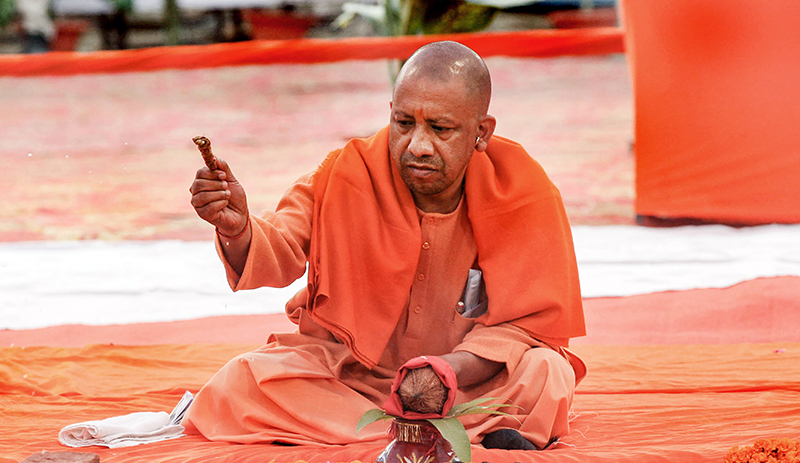 ಆದಿತ್ಯನಾಥ್ ಗೆ ಬುಲ್ಡೋಜರ್‌ ನಾಥ್ ಎಂದು ಹೆಸರಿಟ್ಟ ಕಾಂಗ್ರೆಸ್ !