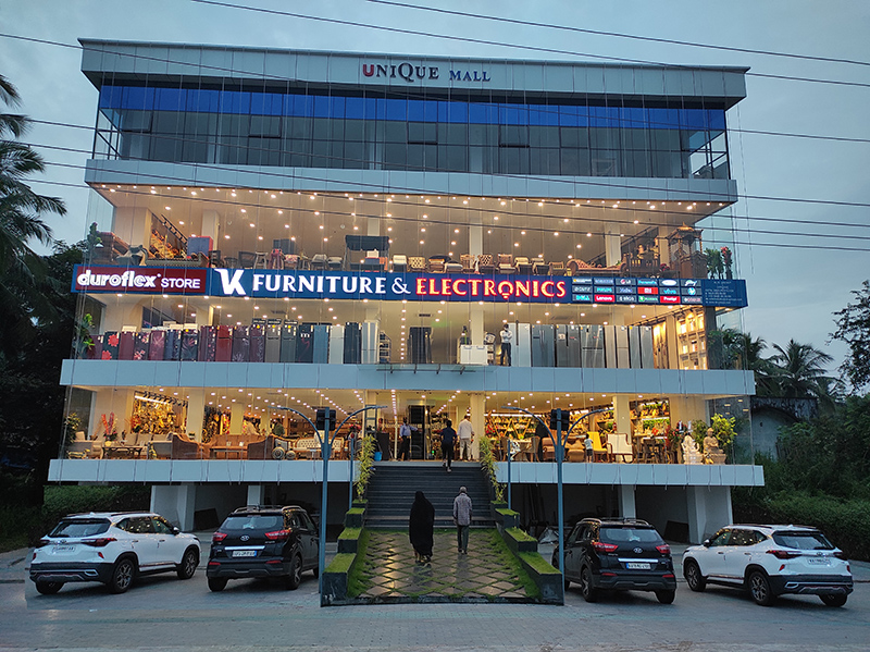 ವಿ.ಕೆ. ಫರ್ನಿಚರ್, ಇಲೆಕ್ಟ್ರಾನಿಕ್ಸ್; ಕ್ರಿಸ್ಮಸ್, ಹೊಸ ವರ್ಷದ ಪ್ರಯುಕ್ತ ಬಿಗ್ ಸೇಲ್